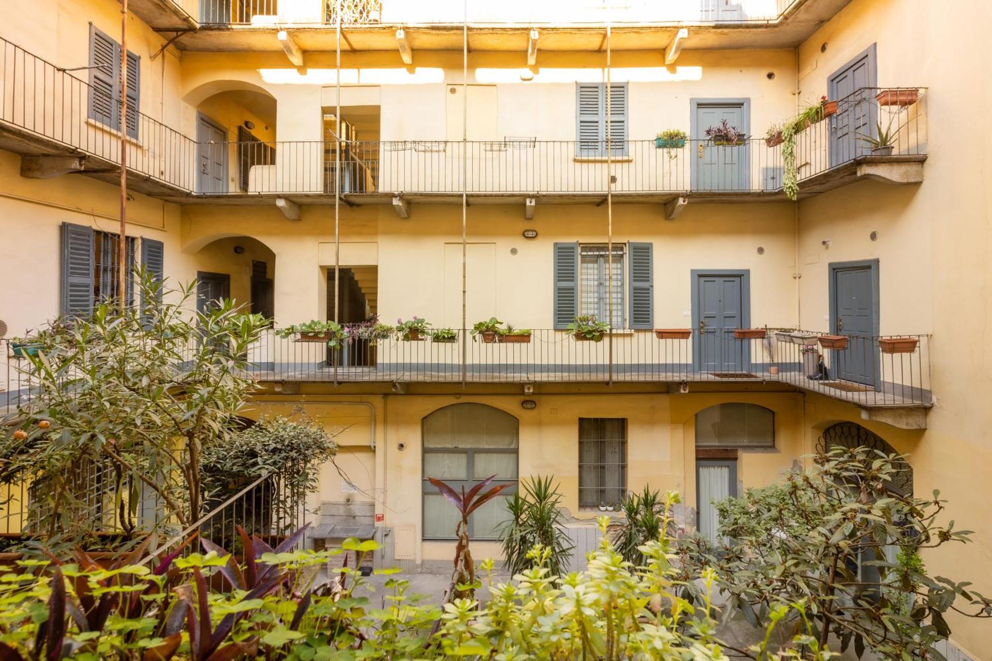 Tiny & Tidy Studio In The Key Area Of Milan Bagian luar foto