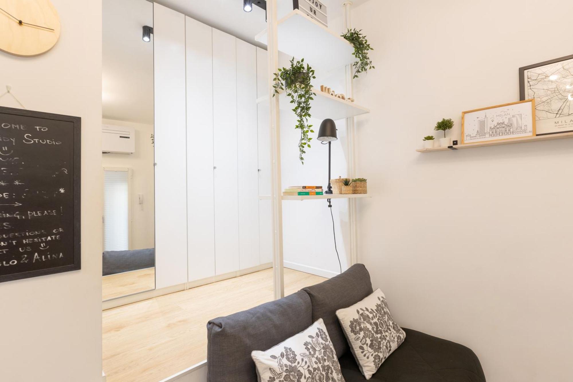 Tiny & Tidy Studio In The Key Area Of Milan Bagian luar foto
